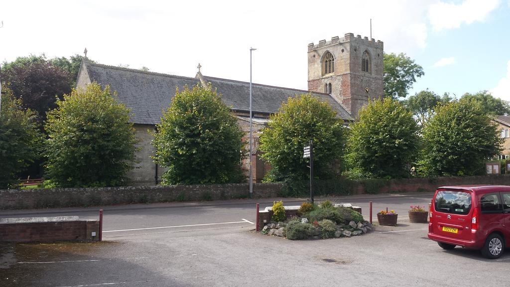 Donegal Church View Close To Chaple St Leonards 채플 세인트 레오나즈 외부 사진